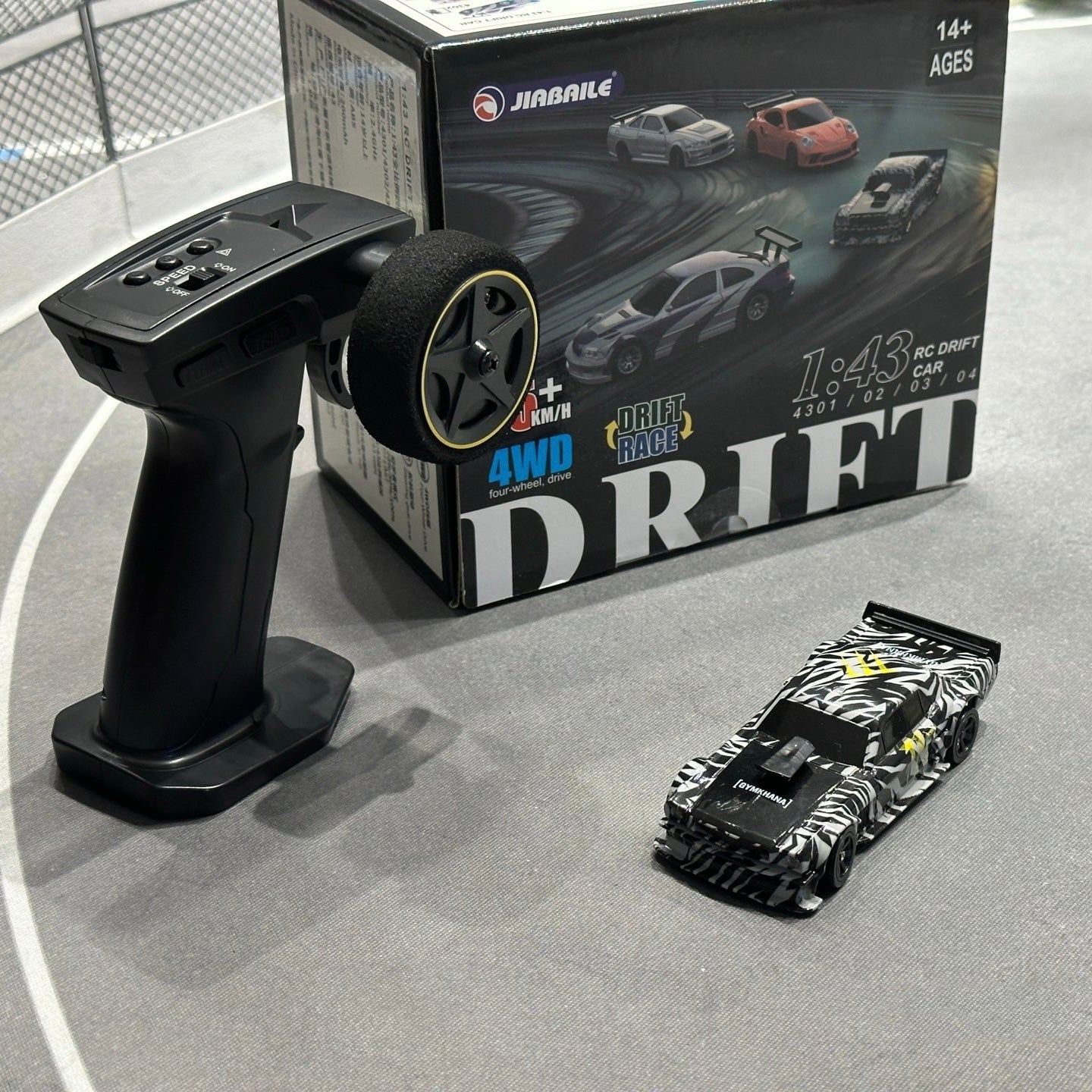 Jiabaile 1/43 Scale RC Drift Car - 4WD Fully Proportional Mini RC Car RTR