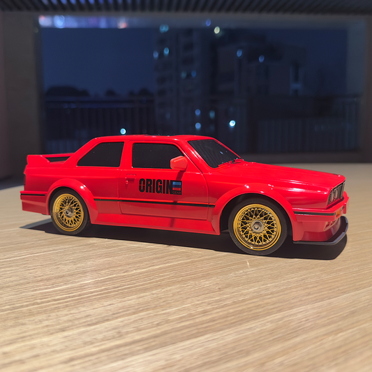 KAMTOM KM777A 1/16 RTR 4WD ドリフト RCカー – 30KM/H 高速レーシング、LEDヘッドライト、交換可能なタイヤ、2.4Gリモートコントロール