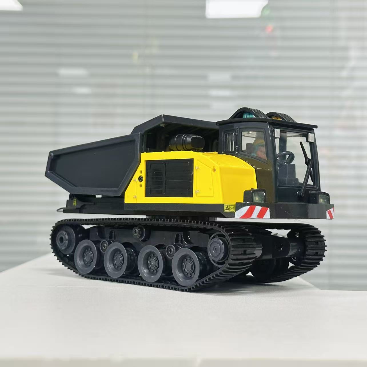 YiGong T14R Panther 1/50 RTR Electric RC Crawler Dump Truck – Metal Parts, LED Lights, 360° Rotation