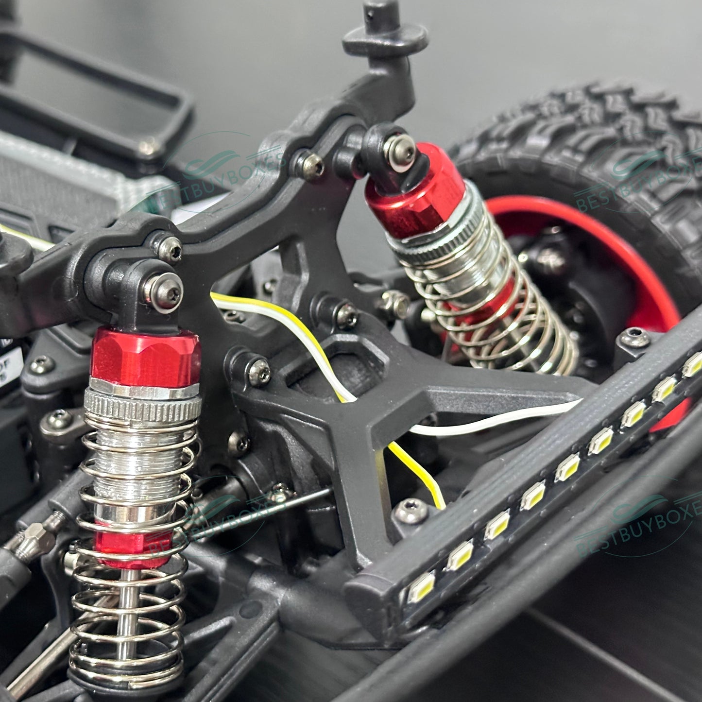GTFans M607 1:12 4WD Brushless Short Course RC Truck – RTR, 60KM/H, Carbon Fibre Chassis, Splash Waterproof