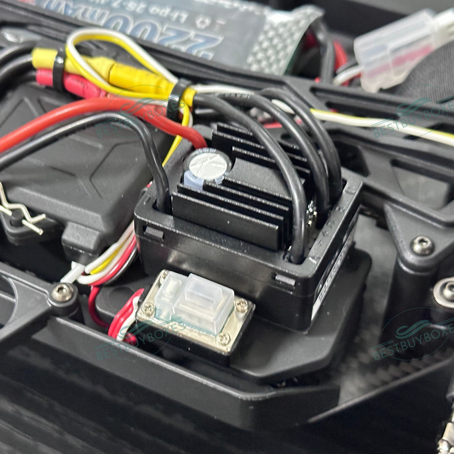 GTFans M607 1:12 4WD Brushless Short Course RC Truck – RTR, 60KM/H, Carbon Fibre Chassis, Splash Waterproof