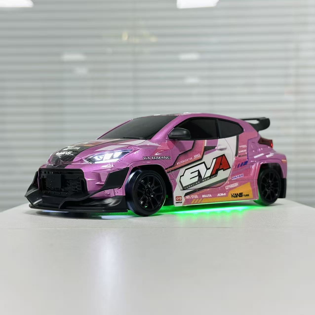 Hstar D24 1/24 Scale RC Drift Car – 4WD, Gyro Stabilized, LED Lights, 25+ KM/H