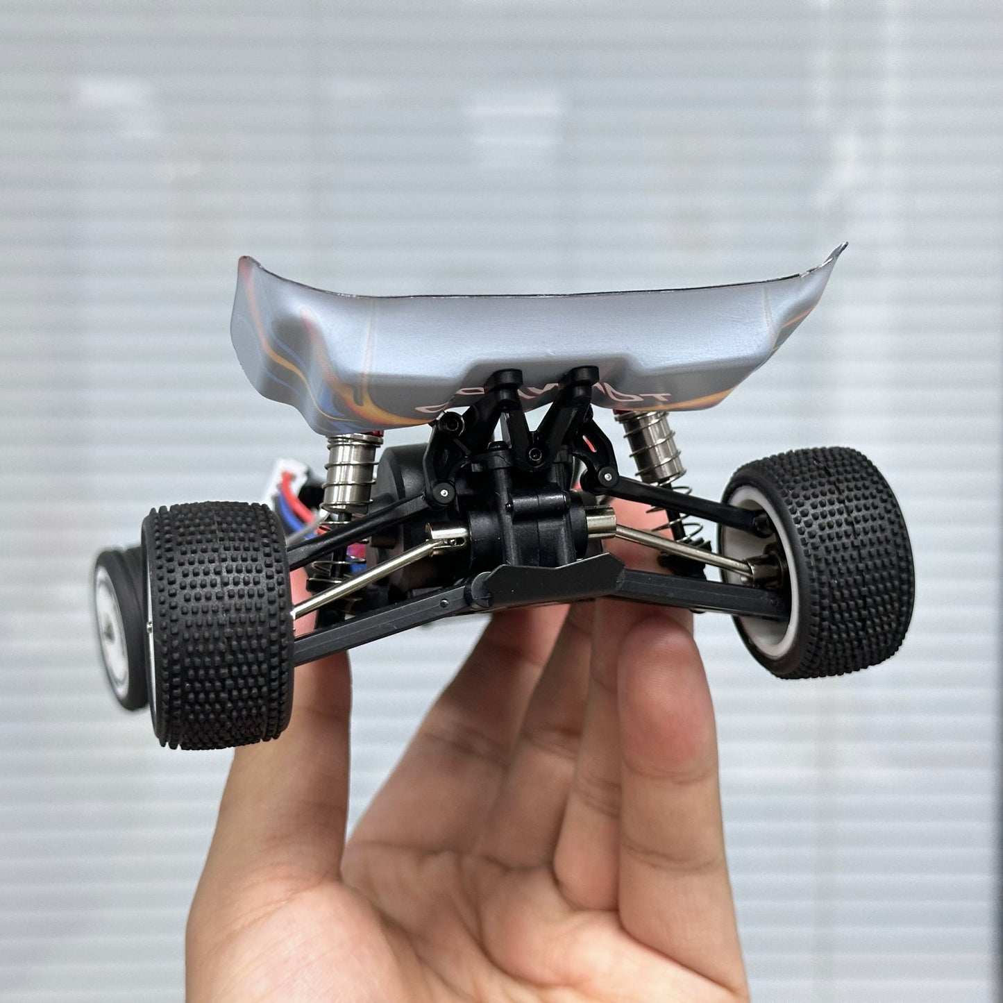 WLTOYS 244016 1/24 RC Car V2 – High-Speed 2WD Electric Racer with Gyro & Cruise Control