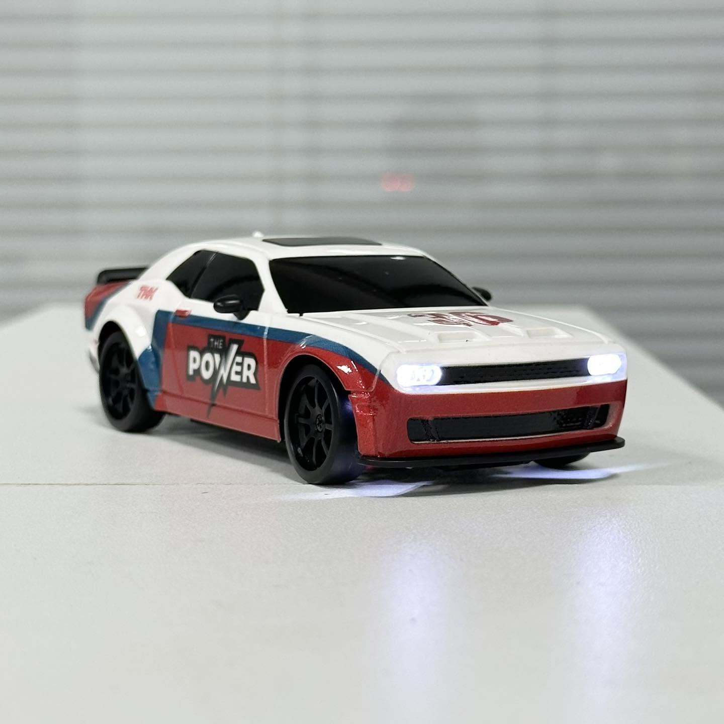 Jiabaile 1/36 Full Proportional 4WD Mini RC Drift & Racing Car with Gyro – Carbon Fiber Chassis, LED Lights, 25km/h