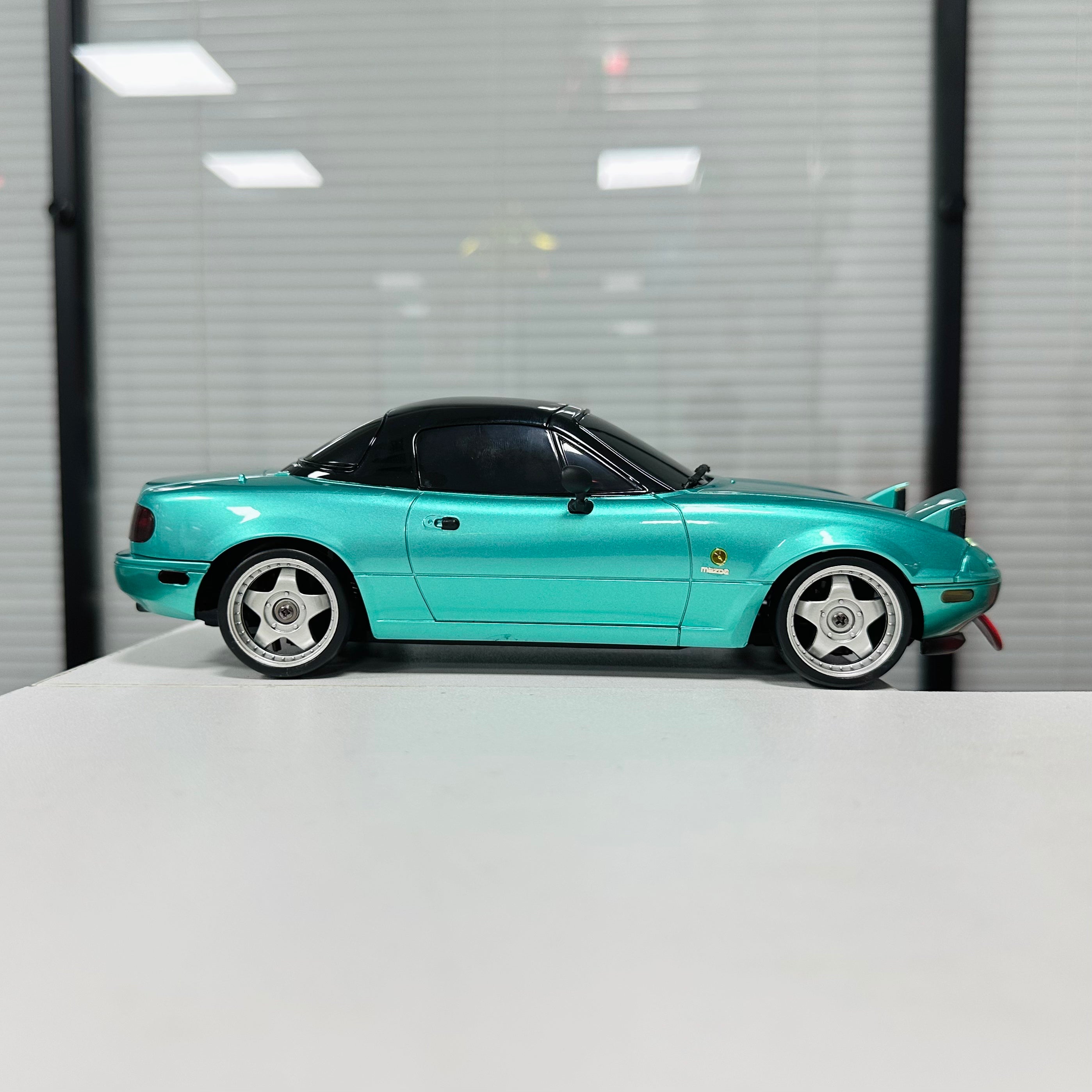 LDRC LD1804 Mazda MX-5 RC Drift Car 1/18 Gyro RWD LED Miata NA